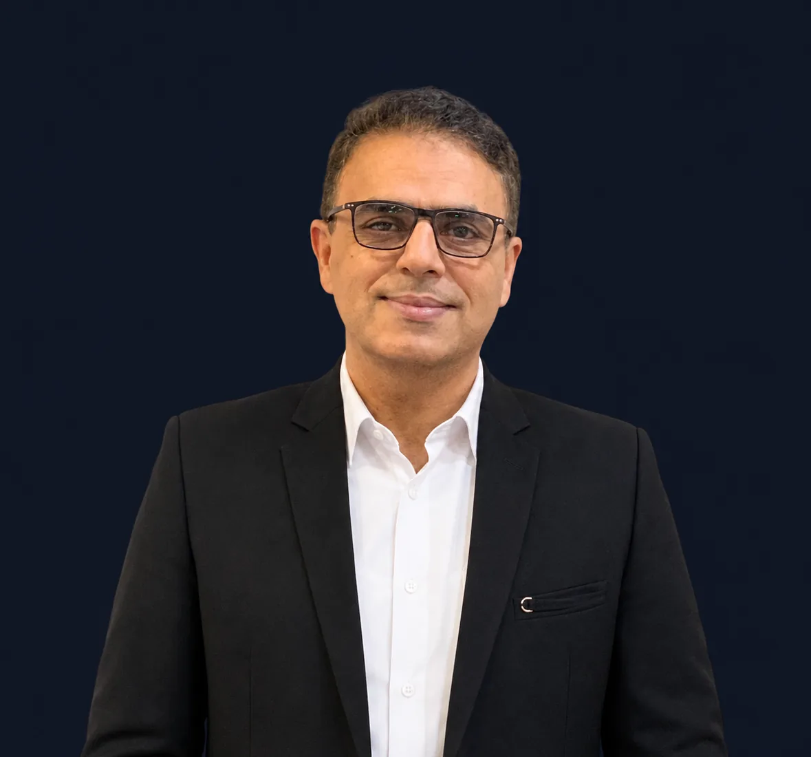 Hassan Munir, Founder & Business Director of 19logiX